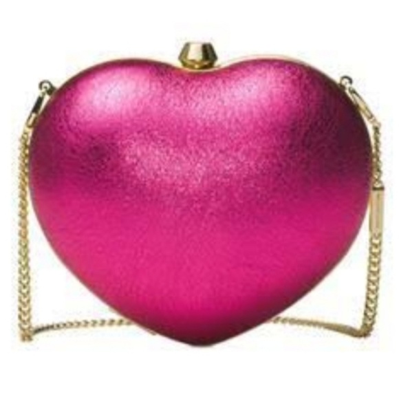 Michael Kors Handbags - ❤Michael Kors ❤ Heart Bag ❤